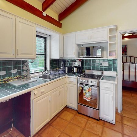 Condo #27 @ Beachside Villas Dangriga Exteriör bild